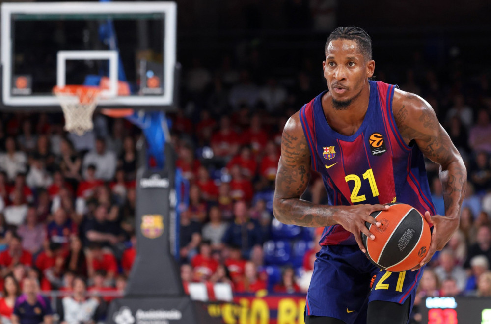 Recite ovom čoveku da nismo u igrici