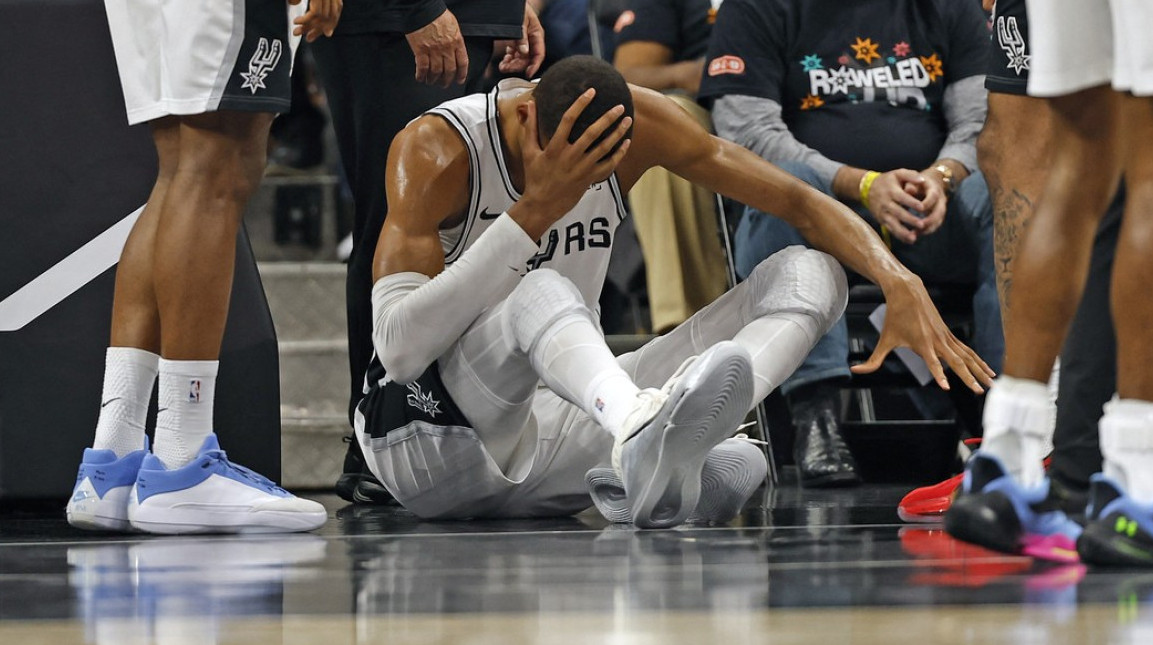 Katastrofa Sparsa – poraz i povreda Vembanjame!