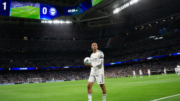 Džaba pobeda i izvinjenje Vinisijusa – Bernabeu izviždao igrače Reala VIDEO