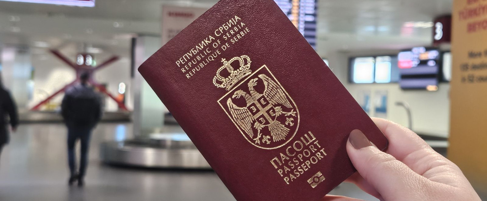 Najavljene izmene pasoša: Neće više biti bordo boje