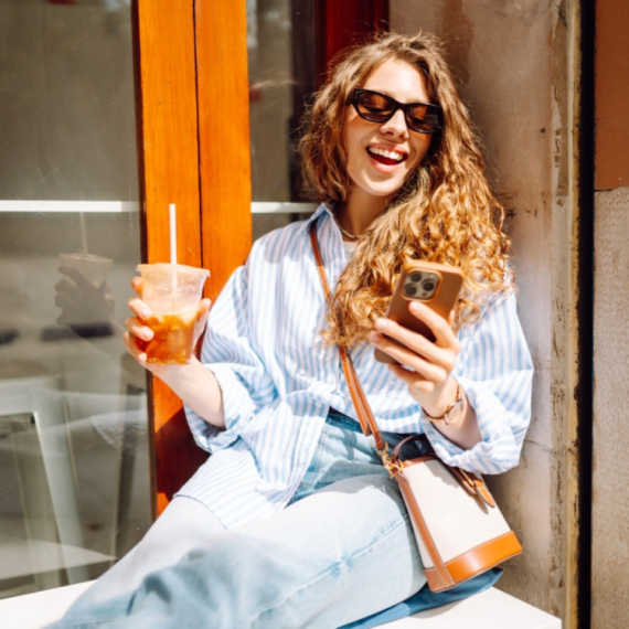 Najmodernije devojke proleće ne mogu da zamisle bez ovih odevnih komada FOTO