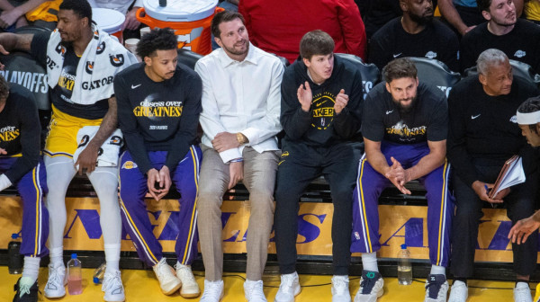 Lejkersi vode, ali su zabrinuti zbog Dončića