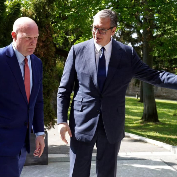 Vučić sa Vitakerom: "Za Srbiju od presudnog značaja očuvanje sigurnosti našeg naroda na KiM" FOTO