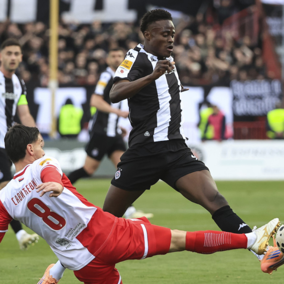 Voši malo jedan poklon – Partizan preživeo sa igračem manje