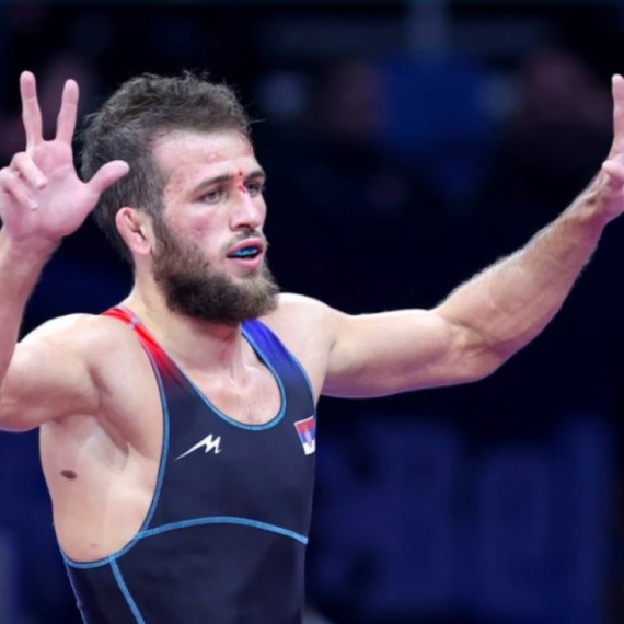 Srbija slavi zlato usred Tirane!