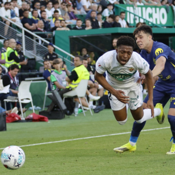 Elčeova pobeda vredna opstanka – Atletiko pao sa igračem manje