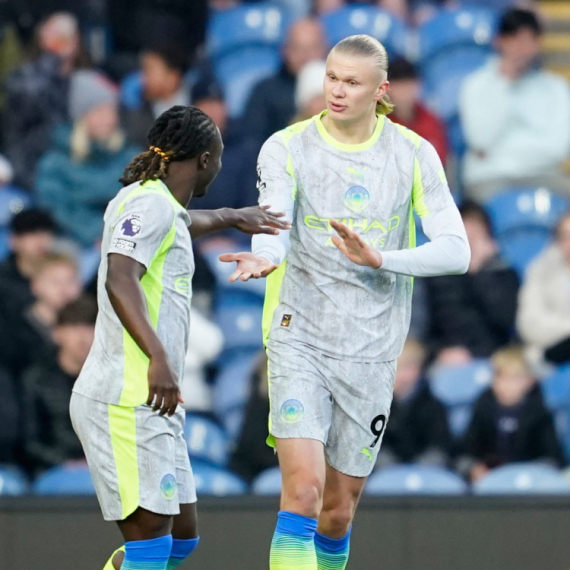 Arsenal plače i kad ne igra – Haland vratio Siti na vrh Premijer lige!