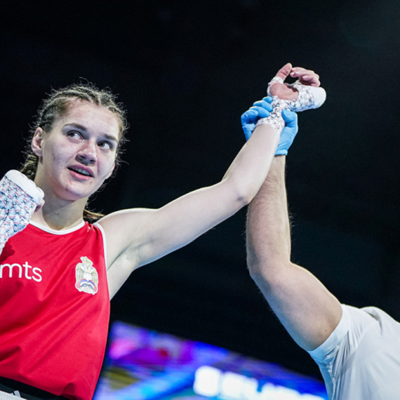 Kuluhova u četvrtfinalu Svetskog kupa