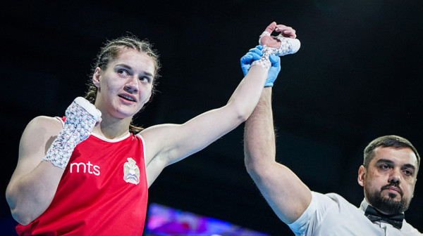 Kuluhova u četvrtfinalu Svetskog kupa