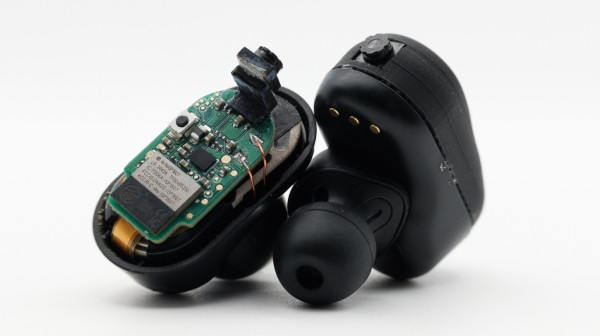 Stavili kameru u slušalice: Nov način na koji gledamo svet oko sebe