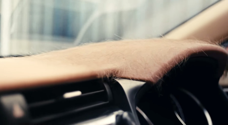 Pogledajte automobil od ljudske kože FOTO