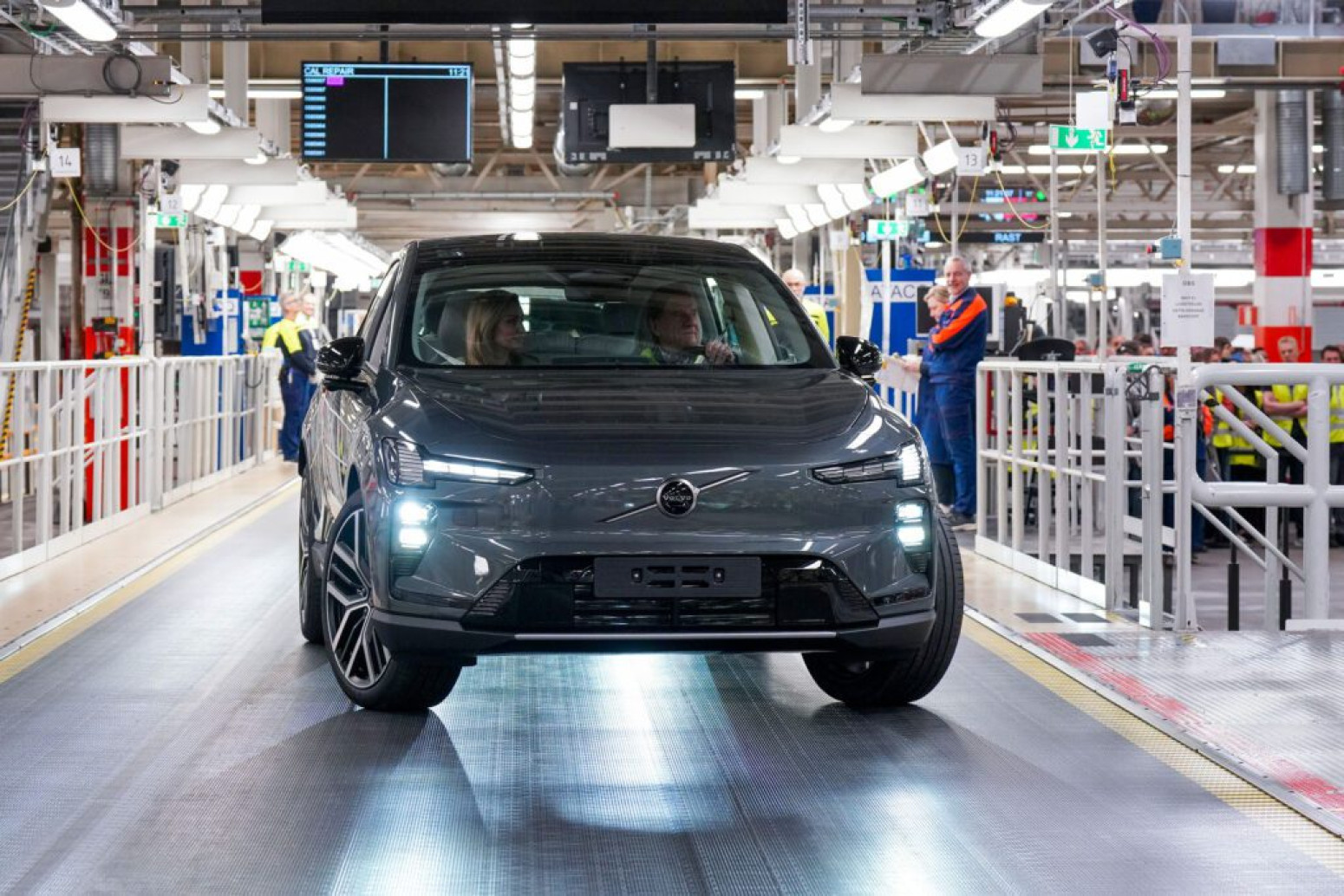 Volvo želi da vas vozi od vrata do vrata bez dodirivanja volana