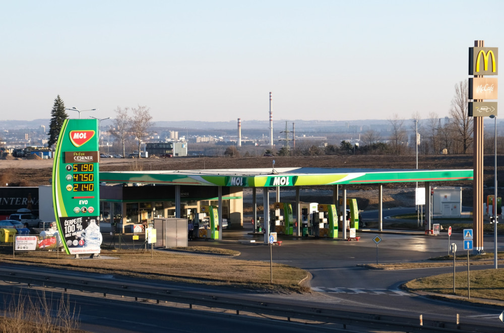 Oglasio se MOL: "Dugoročno ćemo zadržati rafineriju u Pančevu ako postanemo većinski vlasnik NIS-a"