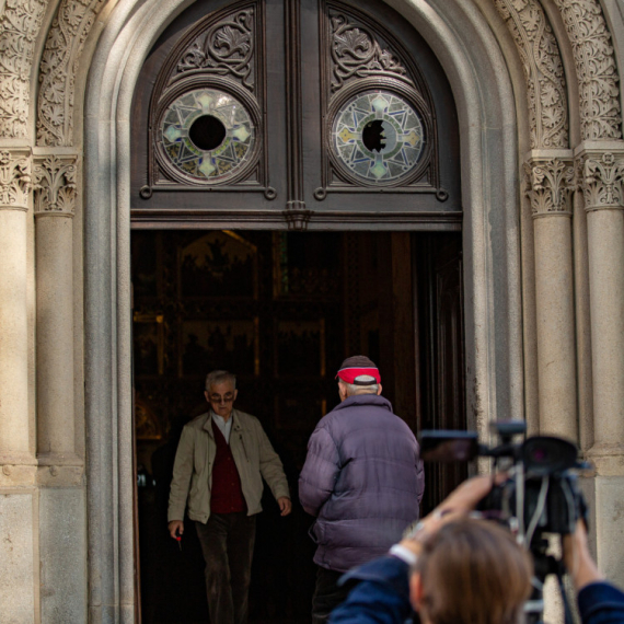 Otkriveni detalji nakon skandala u Zagrebu: Vandalizam nad pravoslavnom crkvom, uništen stogodišnji vitraž