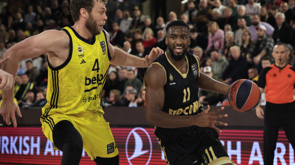 Amerikanac besan na Evroligu