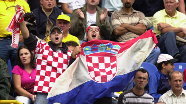 Srušila se tribina na utakmici u Hrvatskoj – ima povređenih