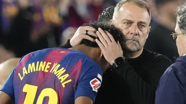 Oglasio se Lamin Jamal posle povrede