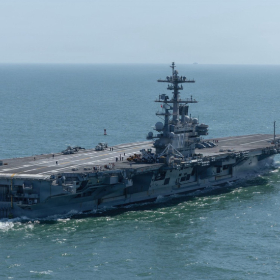 Amerika "diže ulog": Još jedna "zver" stigla na Bliski istok FOTO