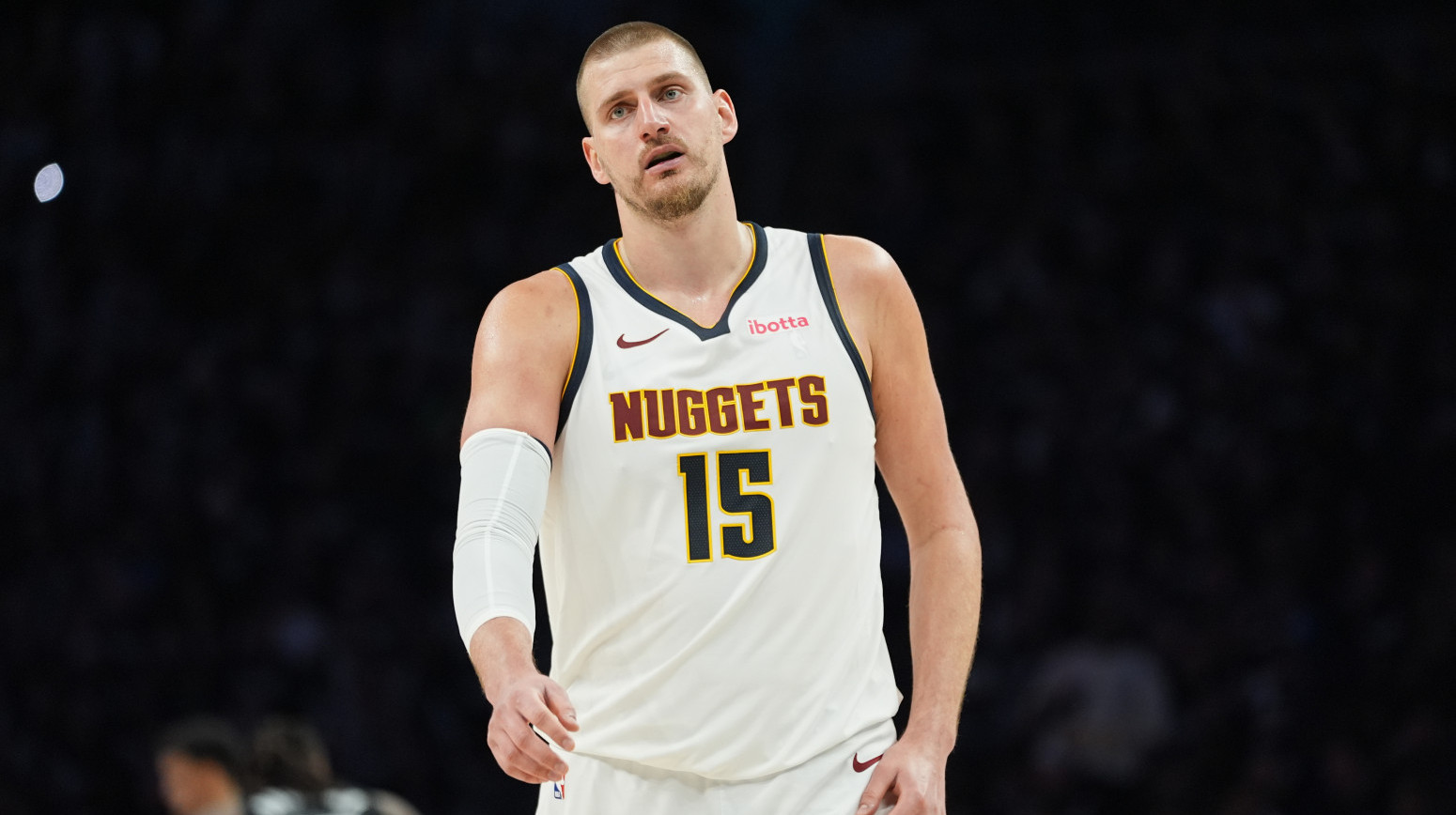 Nemoć Nagetsa – pokisla lica Jokića i saigrača govore sve VIDEO