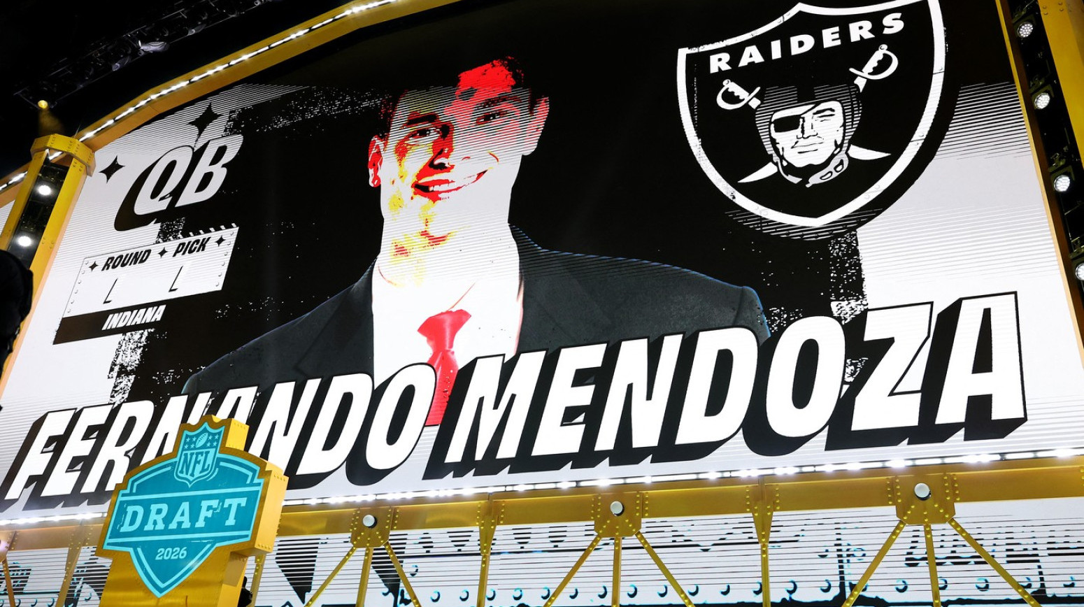 Osam trejdova, šokantna odluka Remsa, ali Rejdersi nisu kalkulisali VIDEO