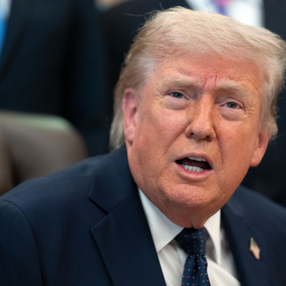 Tramp zapretio Velikoj Britaniji: "Uvešću velike carine"