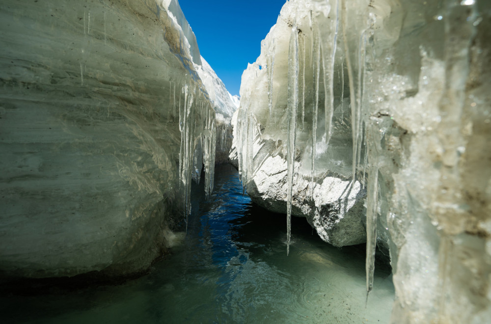 Nezapamćena drama na Mont Everestu: Ozbiljan rizik po penjače