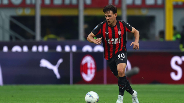 Jašari stiže kod Vlahovića – ili umesto njega?