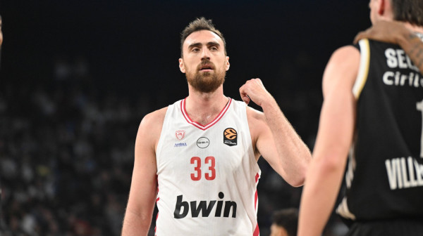 Milutinov u idealnoj petorci Evrolige!