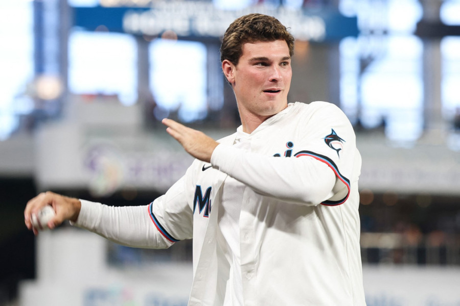 Autsajder, štreber, Kubanac, novi Brejdi – ko je Fernando Mendoza?