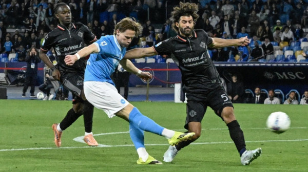 Napoli se "poigrao" sa Kremonezeom