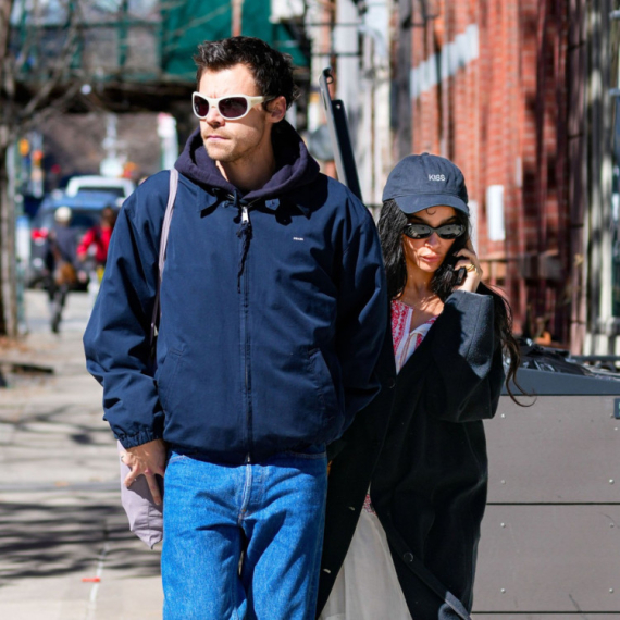 Pala veridba nakon osam meseci veze: Zoi Kravic se udaje za miljenika žena FOTO