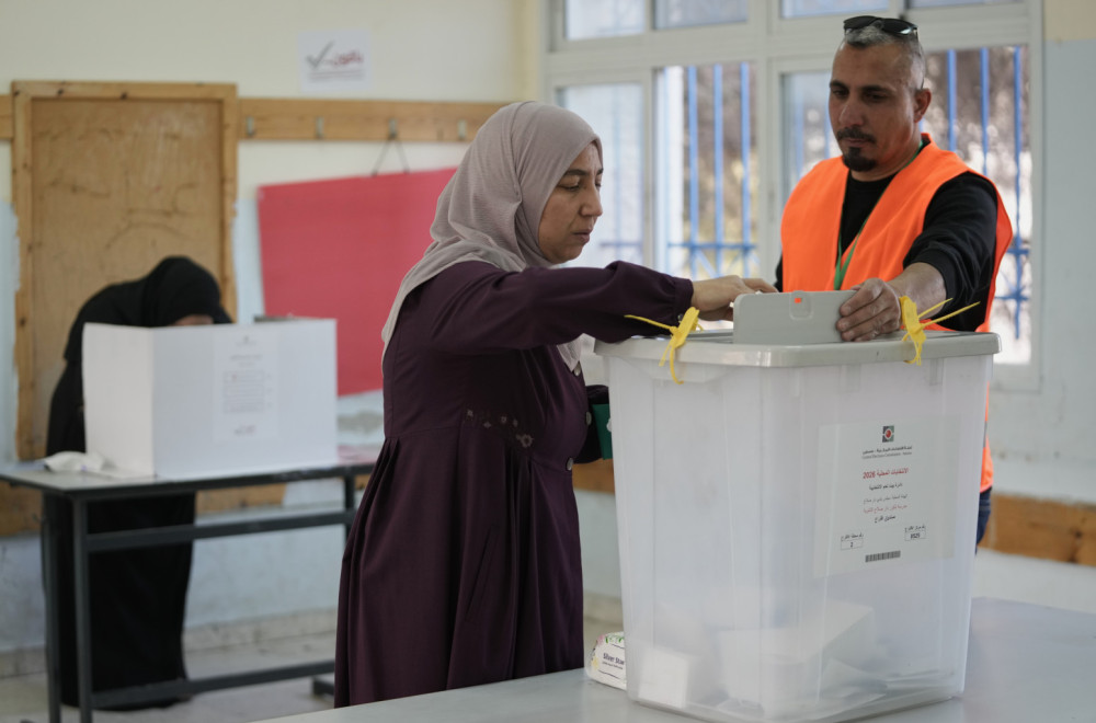 Istorijski dan za Palestinu; Izlaze na biralište posle 20 godina FOTO