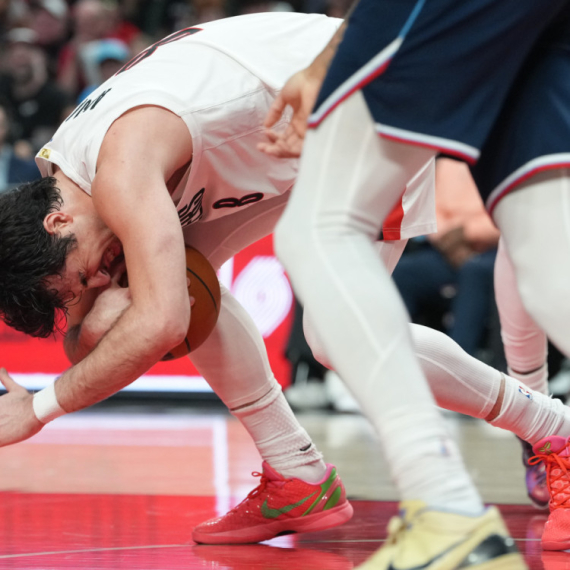 Avdija ostao bez zuba VIDEO