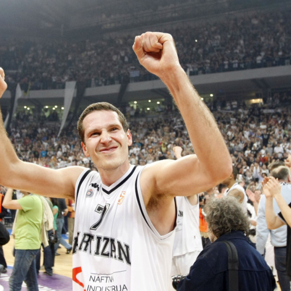 Kako je jedan tata umalo "ugasio" Kecmanovu istoriju VIDEO