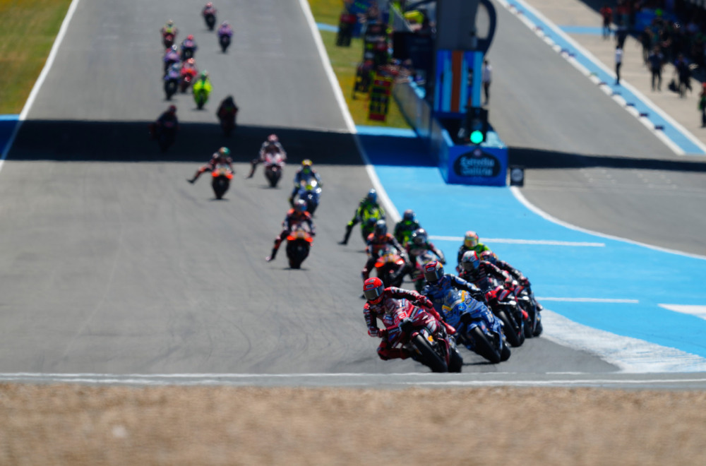 Haos u Španiji: Jedan Markes izleteo sa staze, a drugi pobedio VIDEO