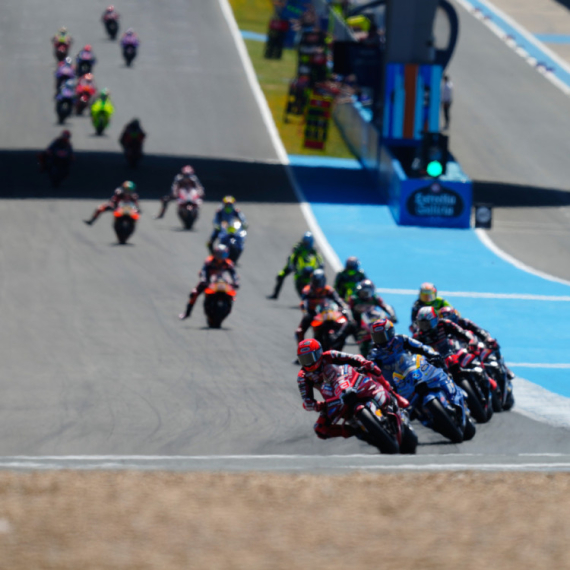 Haos u Španiji: Jedan Markes izleteo sa staze, a drugi pobedio VIDEO