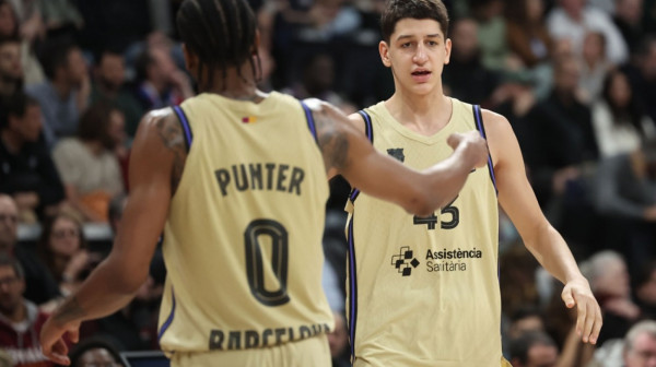 Srpski tinejdžer iskoristio šansu u duelu evroligaških gubitnika