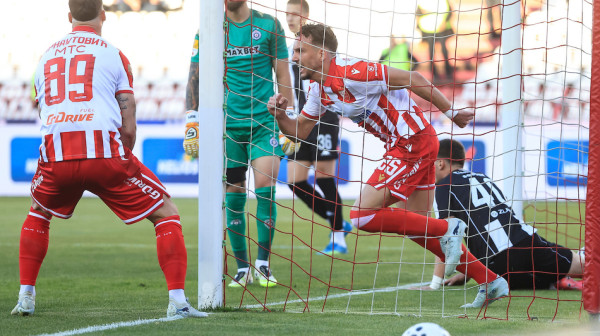 POLUVREME Partizan umalo izjednačio