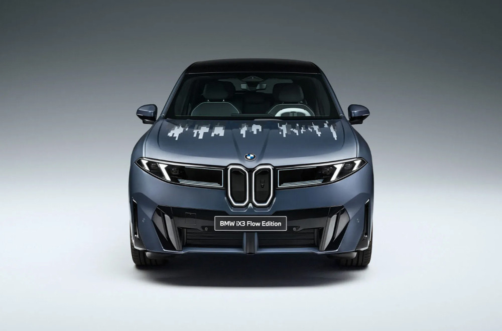 BMW pretvara haubu u ekran: iX3 može da menja izgled u hodu FOTO/VIDEO