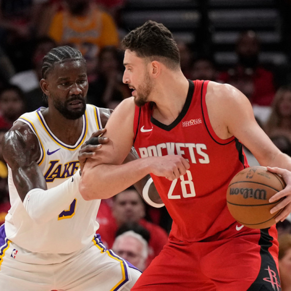 Ejton nokautirao Šenguna: "Nisam prljav igrač" VIDEO