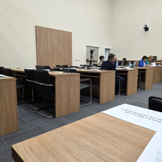 Mirković: "Opozicija ponovo pobegla od diskusije" FOTO