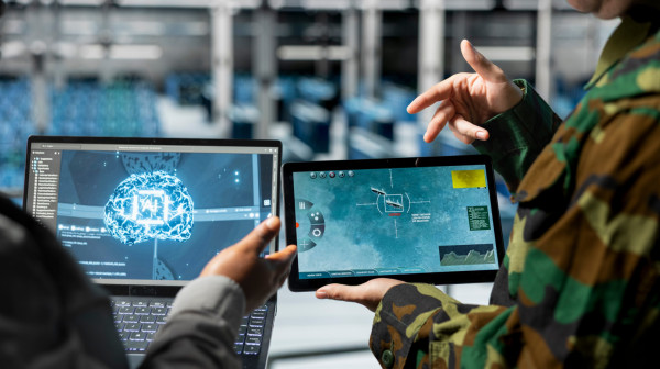 Pentagon podiže "digitalnu vojsku": 100.000 AI agenata kreće u akciju