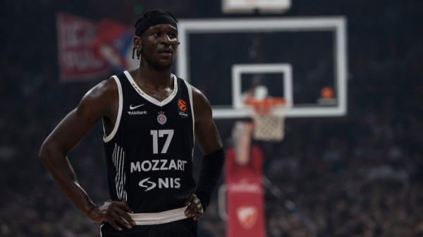 Partizan gubi najboljeg igrača? PAO i Olimpijakos kreću po Bongu