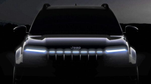 Jeep menja izgled najmanjeg SUV-a: Nova maska svetli i privlači pažnju FOTO/VIDEO