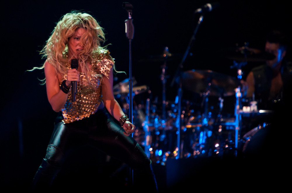 Tehničar stradao tokom postavljanja bine za Šakirin koncert: Ostao zaglavljen u dizalici