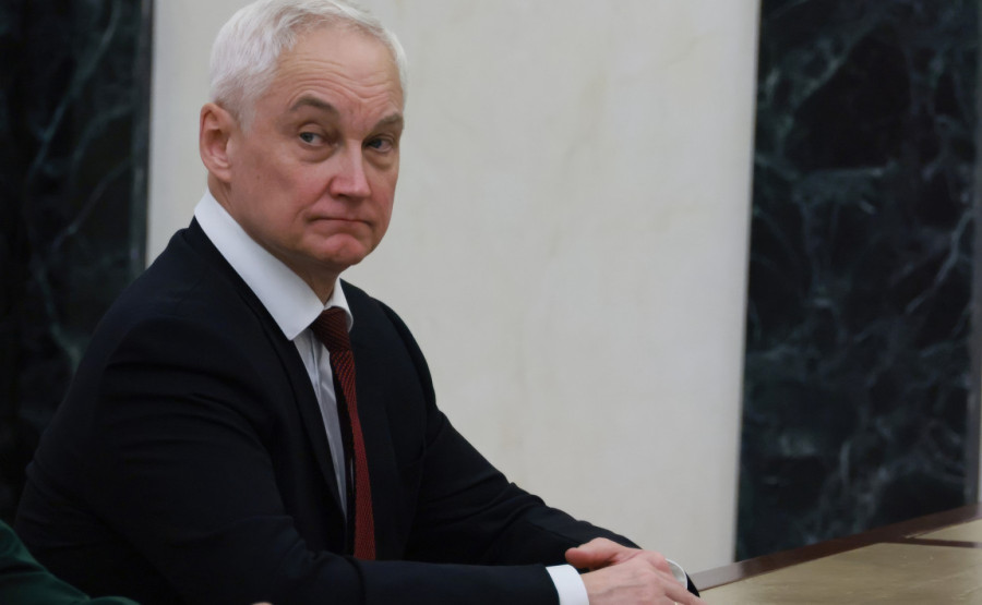 Israel continues heavy strikes on Lebanon; Key meeting between Putin and Araghchi held PHOTO/VIDEO