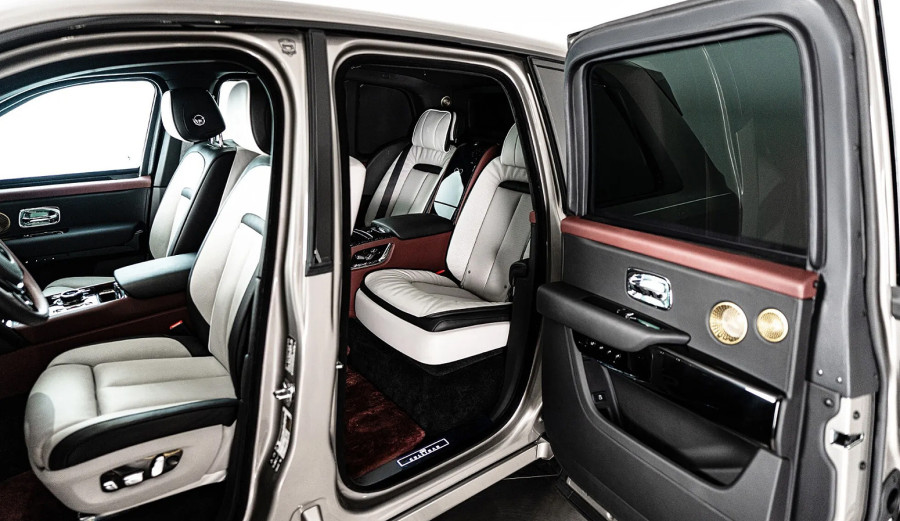 Spolja običan, ali čuva od metaka i eksplozija: Ovaj Rolls-Royce ima ozbiljnu zaštitu FOTO