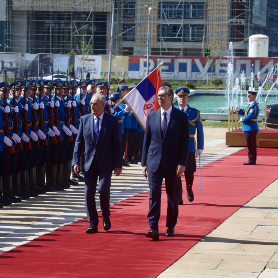 Predsednik Švajcarske u Srbiji; Vučić dočekao Parmelana ispred Palate Srbija uz najviše državne počasti VIDEO