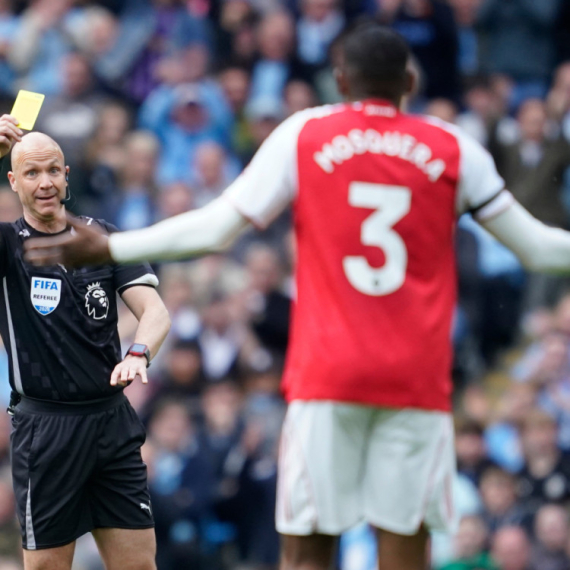 Tejlor u "kamenolomu", Pinjeiro u Notingemu