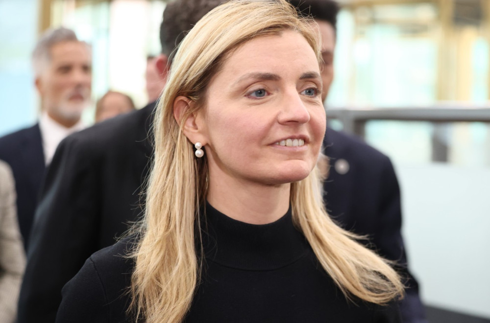 "Rat za slobodu govora": Trampova nova perjanica "trese" Evropu – ko je Sara Rodžers?